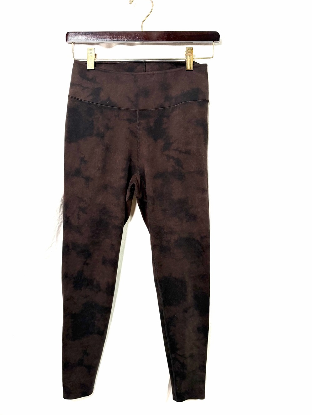 Uniqlo Brown and Black Tie-Dye Leggings